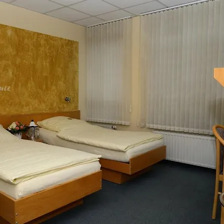 Hotel Alberga 3*